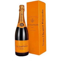 Шампанское Veuve Clicquot Ponsardin, в подарочной упаковке