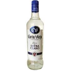 Спиртной напиток на основе рома `КАРТА ВЬЕХА ЭКСТРА КЛАРО`, 35% 0.75л